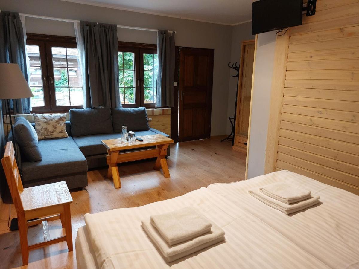 Tamarynowa Osada - Kraina Udanego Wypoczynku Villa Lowyn Екстериор снимка